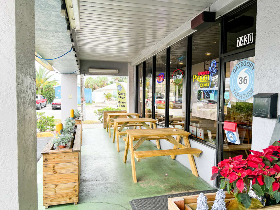 Category 36 Taphouse & Kitchen – photo 1